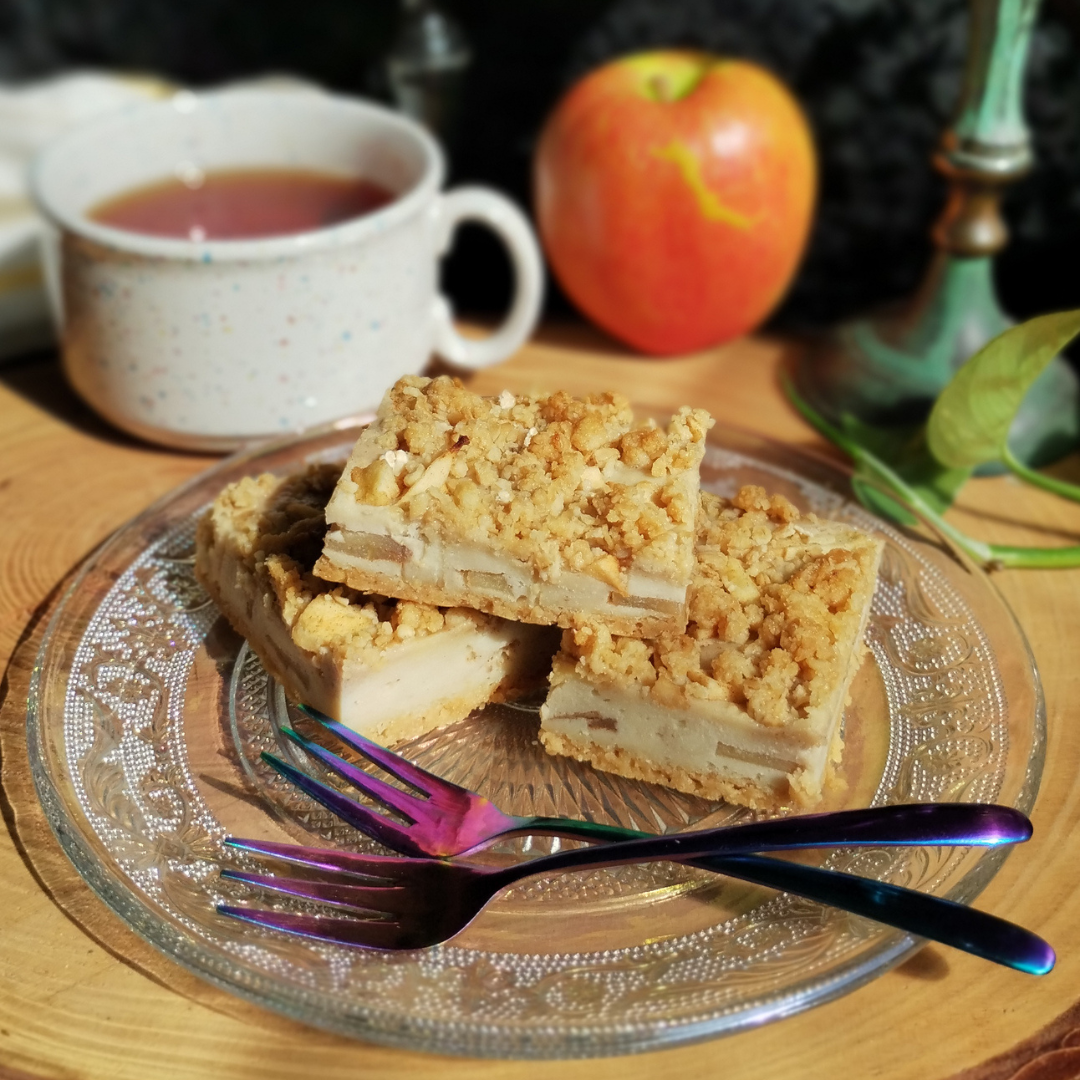 Apple Trouble Cheesecake